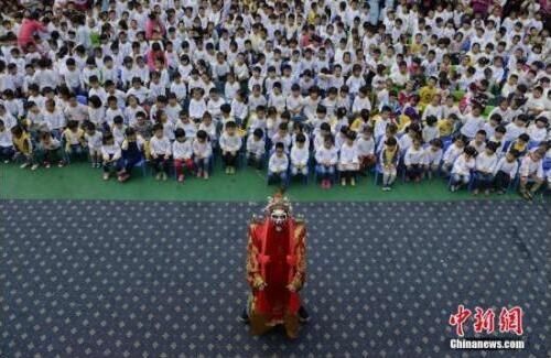 關于傳統(tǒng)文化的傳承發(fā)展，兩會上這些聲音值得關注